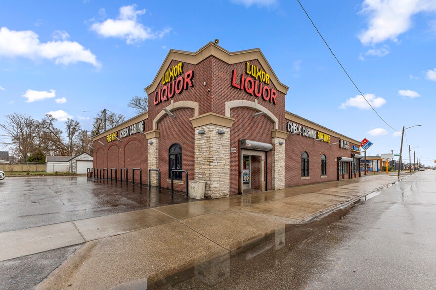 More Photos Of 10433 W McNichols Rd, Detroit Storefront Retail Office For Lease