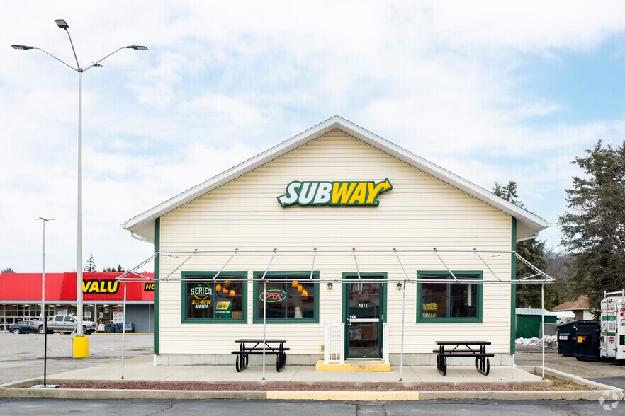 More Photos Of 330-380 W Washington St, Bath Unknown For Lease