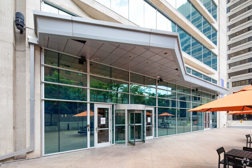 More Photos Of 1105 N Market St, Wilmington Office For Sale