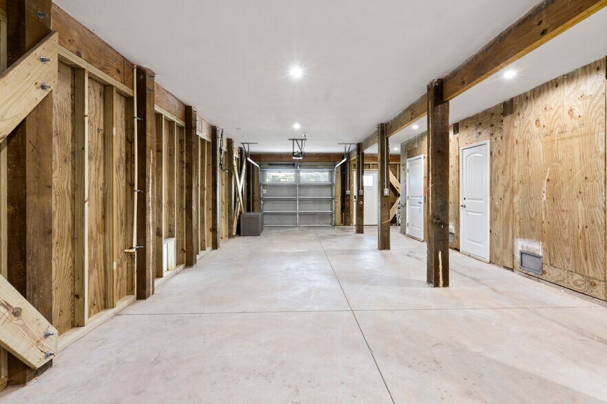More Photos Of 2075-2085 New River Inlet Rd, North Topsail Beach Specialty For Sale