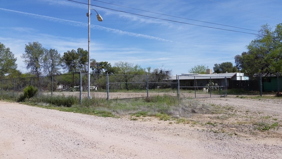 More Photos Of 1385 N Tegner St, Wickenburg Land For Lease