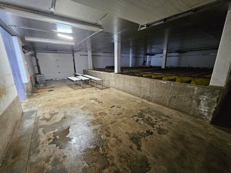 More Photos Of 21 Ranger Dr, Kittery Light Distribution For Sale