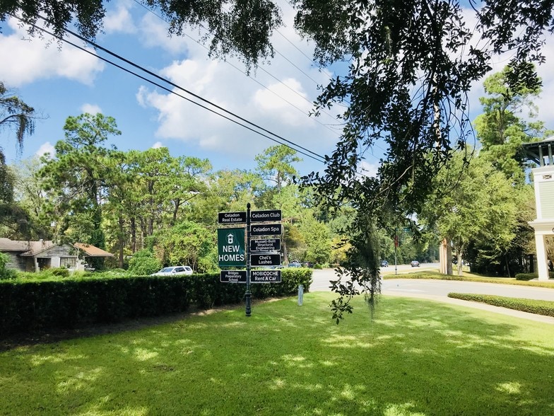 More Photos Of 8 Celadon Dr, Beaufort Office Residential For Lease