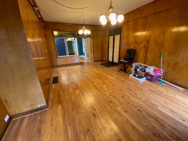 More Photos Of 130 N La Grange Rd, La Grange Loft Creative Space For Sale