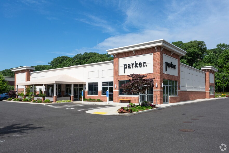 Primary Photo Of 762 River Rd, Shelton General Retail For Lease