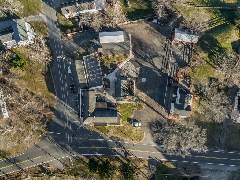 More Photos Of 171 Stanton Rd, Flemington Restaurant For Sale