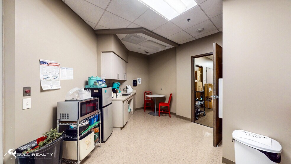 More Photos Of 6 Concourse Pky, Atlanta Office For Lease