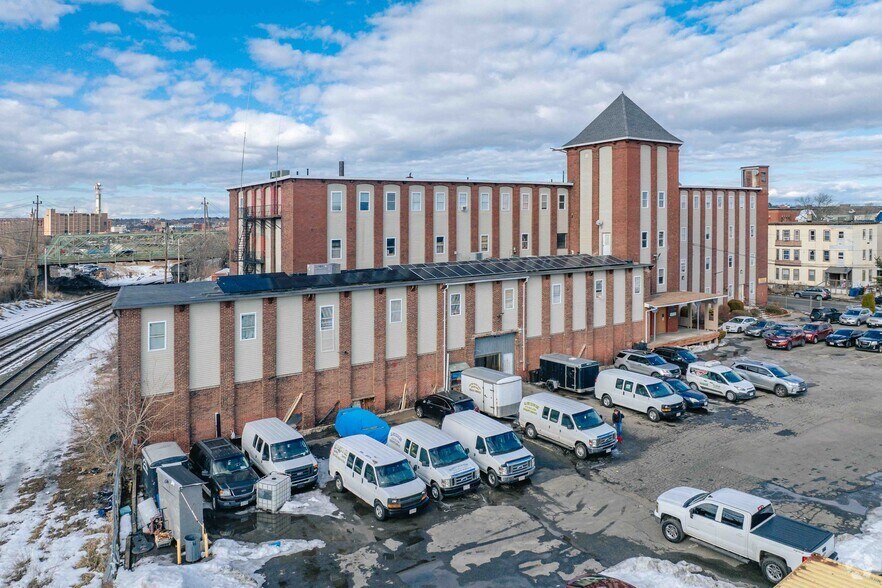 More Photos Of 49 Blanchard St, Lawrence Warehouse For Sale