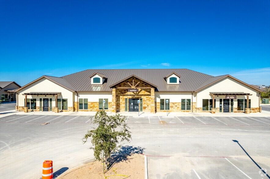 More Photos Of 790 Generations Dr, New Braunfels Unknown For Lease
