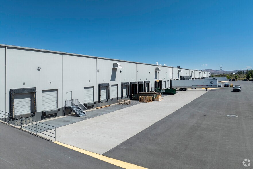 More Photos Of 6995 Resource Dr, Reno Warehouse For Lease