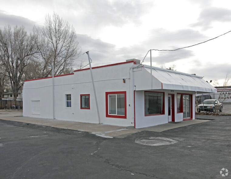 More Photos Of 4732 S Broadway St, Englewood Auto Dealership For Lease