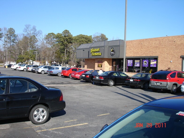 More Photos Of 5805-5821 W Norfolk Rd, Portsmouth Unknown For Lease