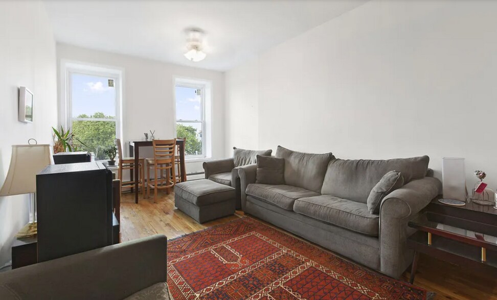 More Photos Of 944 Fulton St, Brooklyn Apartments For Sale