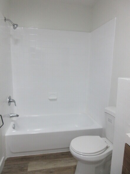 More Photos Of 4280 Woodside Dr, Coral Springs Apartments For Sale
