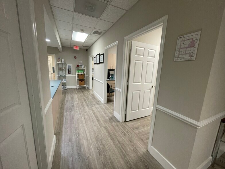 More Photos Of 1100 S Federal Hwy, Deerfield Beach Medical For Lease