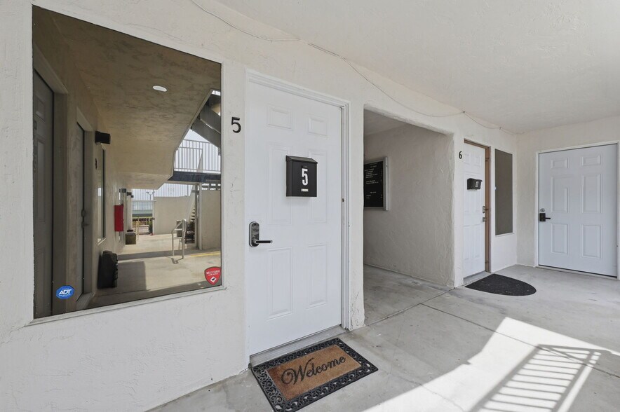 More Photos Of 2005 Highland Ave, National City Apartments For Sale