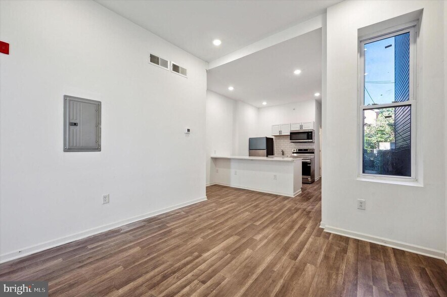 More Photos Of , Philadelphia Multifamily For Sale