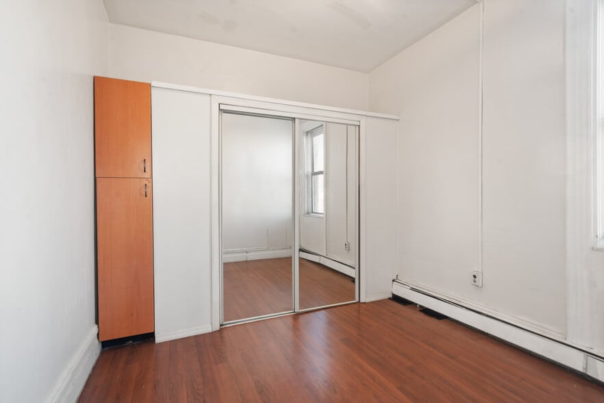 More Photos Of 69 Hague St, Jersey City Apartments For Sale