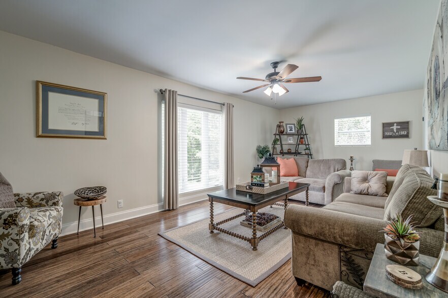 More Photos Of 12204 E County Road 76, Coyle Specialty For Sale