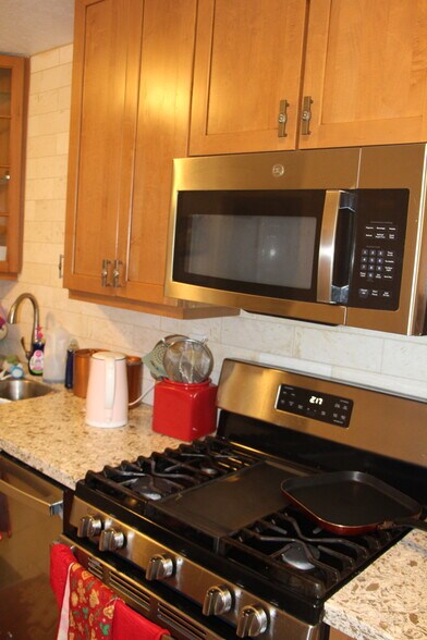 More Photos Of 4436 Ambs Dr, Riverside Apartments For Sale