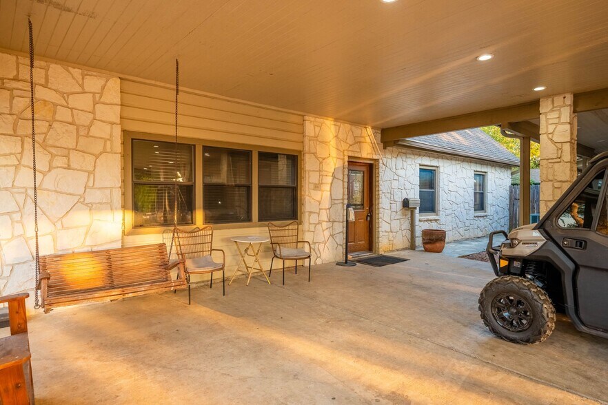 More Photos Of 4514 Billy Sames, Adkins Land For Sale