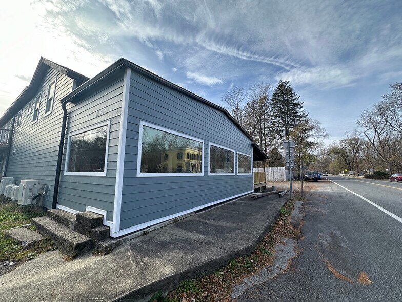 More Photos Of 1219 Rt-213, High Falls Restaurant For Lease
