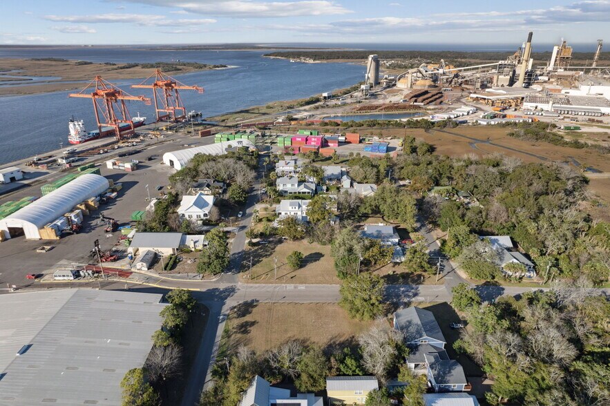 More Photos Of 332 N 3rd St, Fernandina Beach Land For Sale