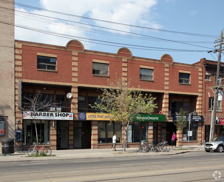 More Photos Of 532-538 College St, Toronto Storefront Retail Residential For Lease