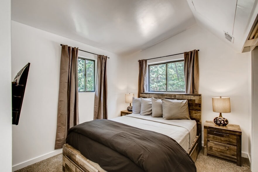 More Photos Of 3303 Chicago Creek Rd, Idaho Springs Hotel For Sale