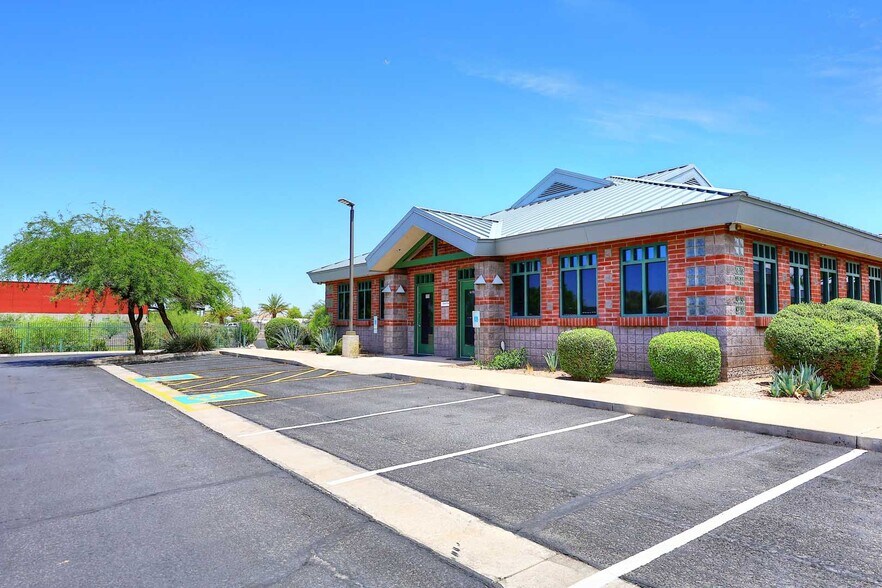 More Photos Of 2812 N Norwalk, Mesa Office For Sale