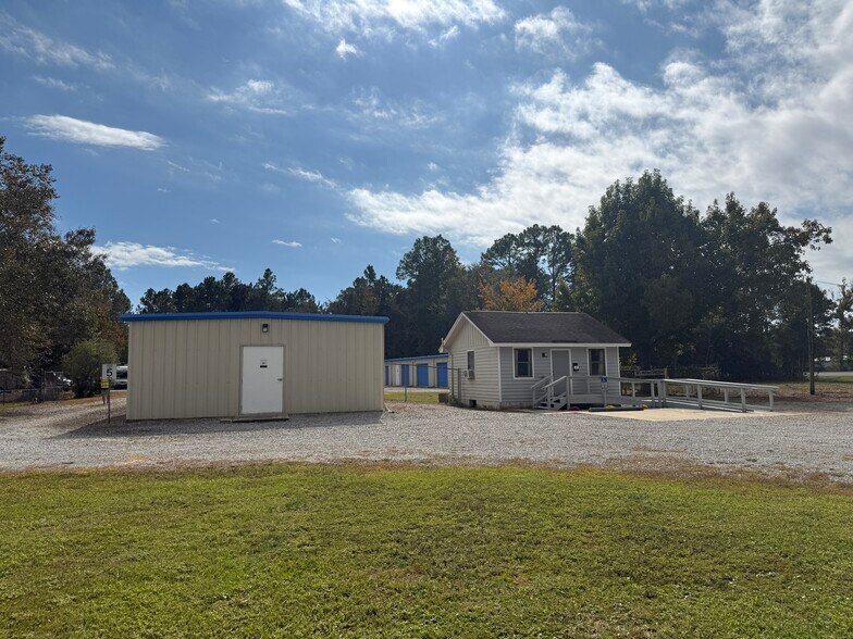 More Photos Of 9765 S Loop Rd, Pensacola Self Storage For Sale