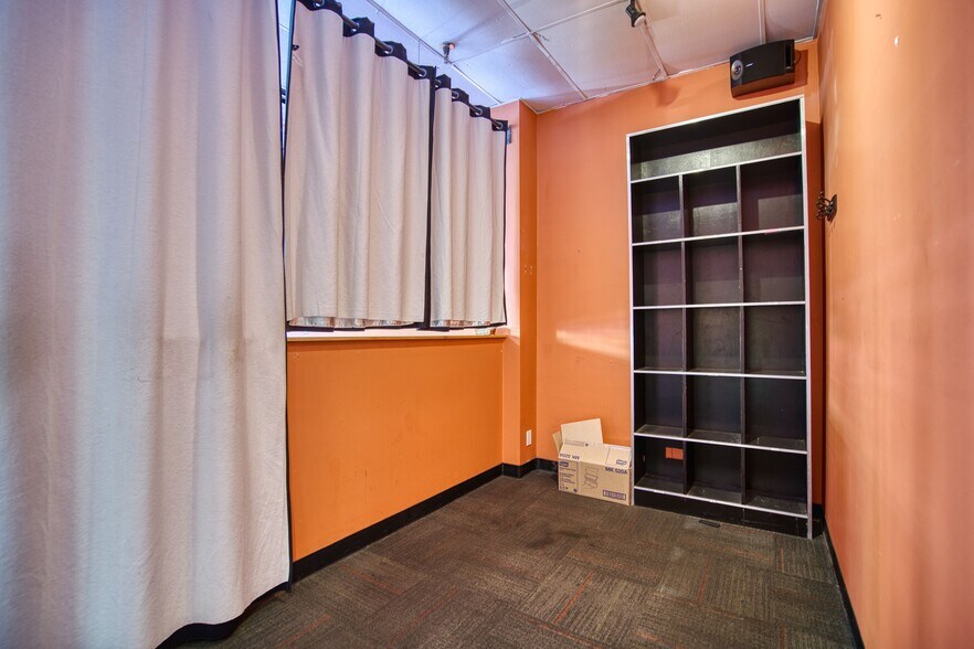 More Photos Of 1100 Spruce St, Boulder Storefront Retail Office For Lease