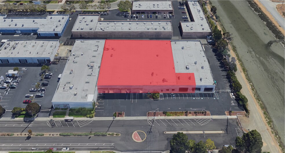 More Photos Of 14700 Doolittle Dr, San Leandro Warehouse For Lease