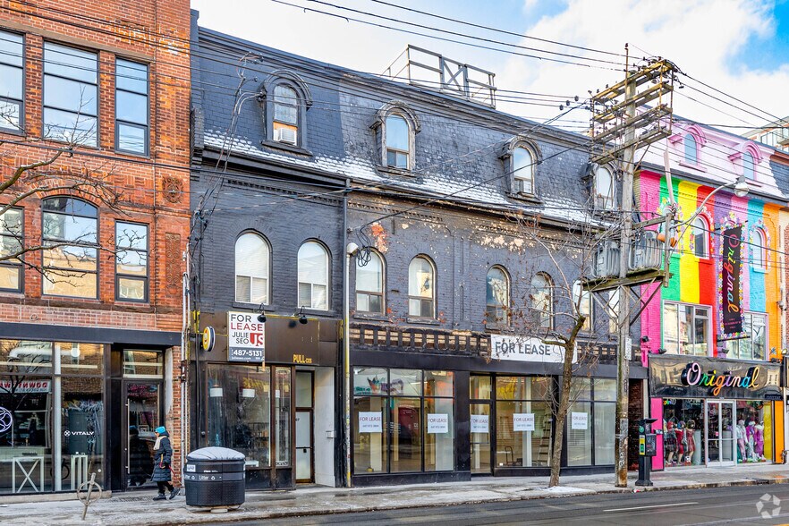 More Photos Of 507-511 Queen St W, Toronto Storefront Retail Residential For Lease