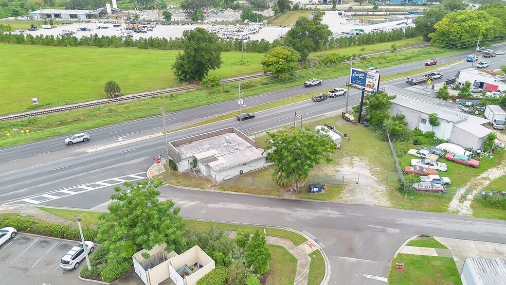 More Photos Of 3101 N Orange Blossom Trl, Zellwood Restaurant For Sale