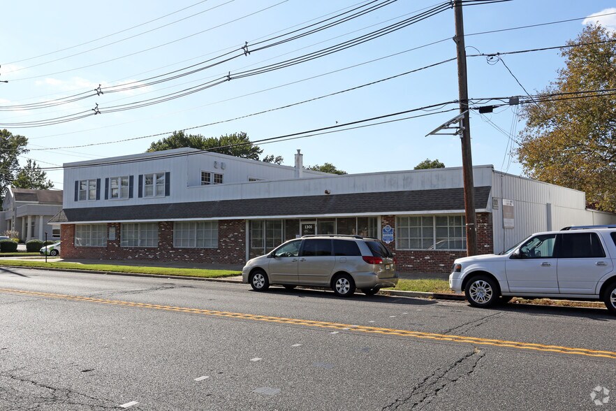 More Photos Of 1301 N Broad St, Woodbury Office For Sale