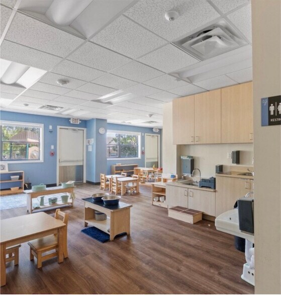 More Photos Of 4961 N O'Connor Rd, Irving Freestanding For Lease