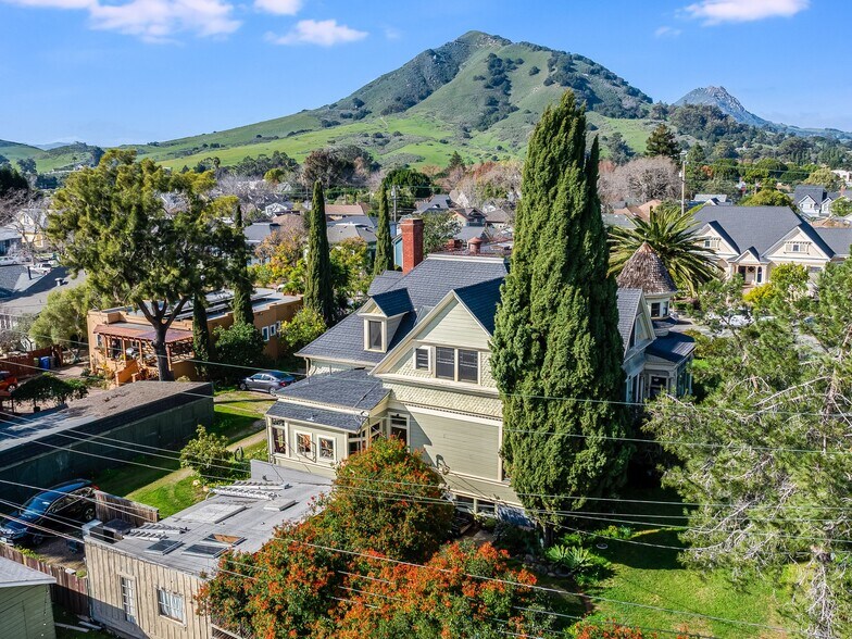 More Photos Of 687 Islay St, San Luis Obispo Apartments For Sale