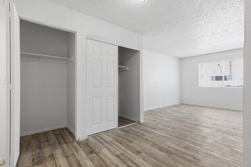 More Photos Of 3909-3949 N Nellis Blvd, Las Vegas Apartments For Sale