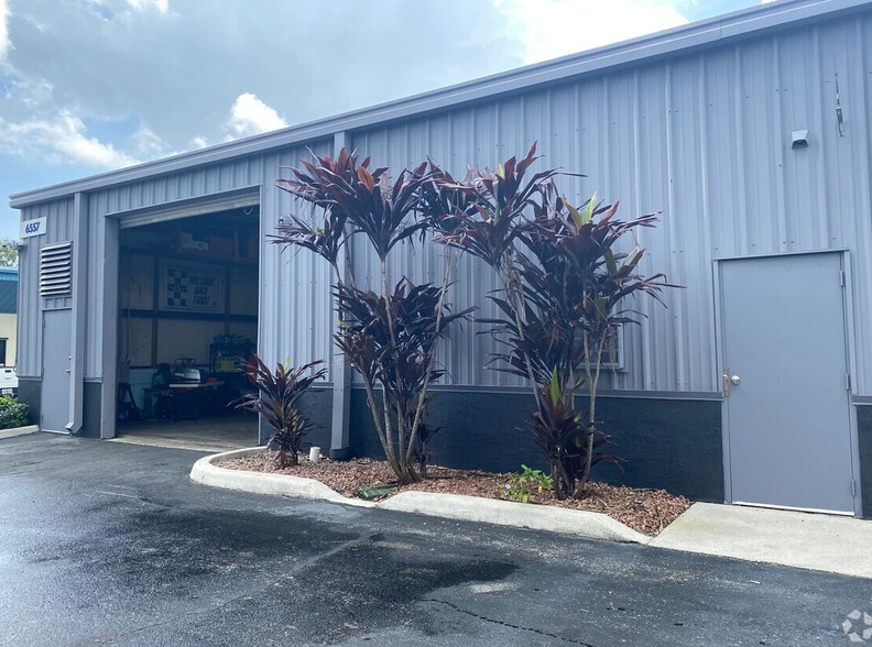 More Photos Of 6557 Garden Rd, Riviera Beach Unknown For Lease