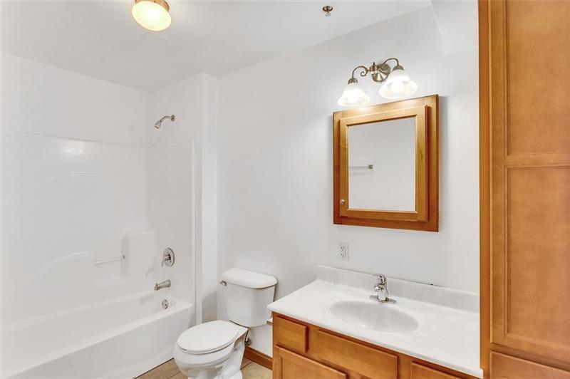 More Photos Of 456 2nd St, California Apartments For Sale