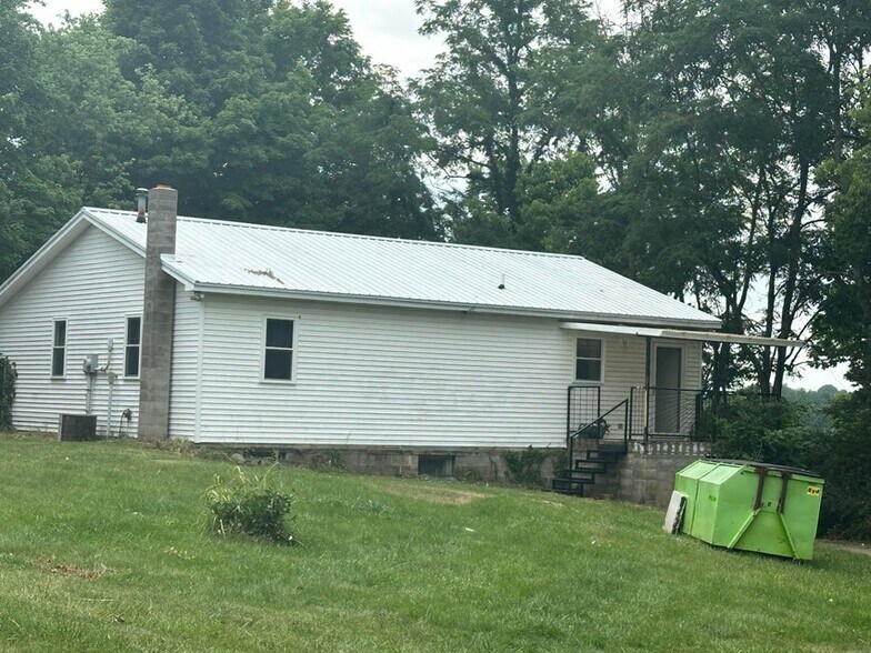 More Photos Of 368 Paynes Depot Rd, Lexington Manufacturing For Sale