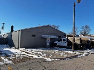 More Photos Of 2739 114th St, Toledo Auto Repair For Sale