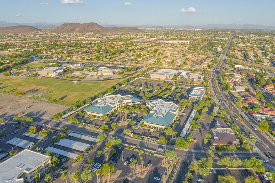 More Photos Of 6320 W Union Hills Dr, Glendale Unknown For Lease