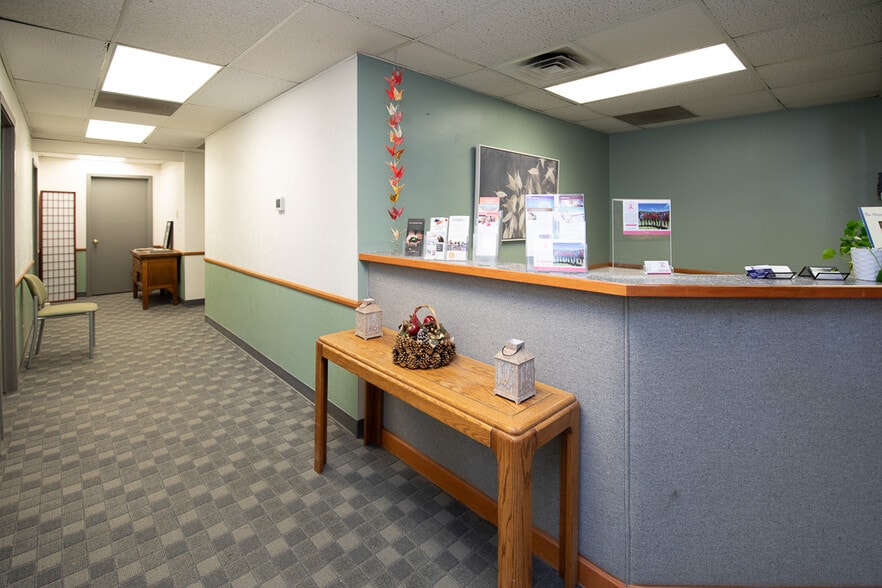 More Photos Of 1022 Depot Hill Rd, Broomfield Office For Sale