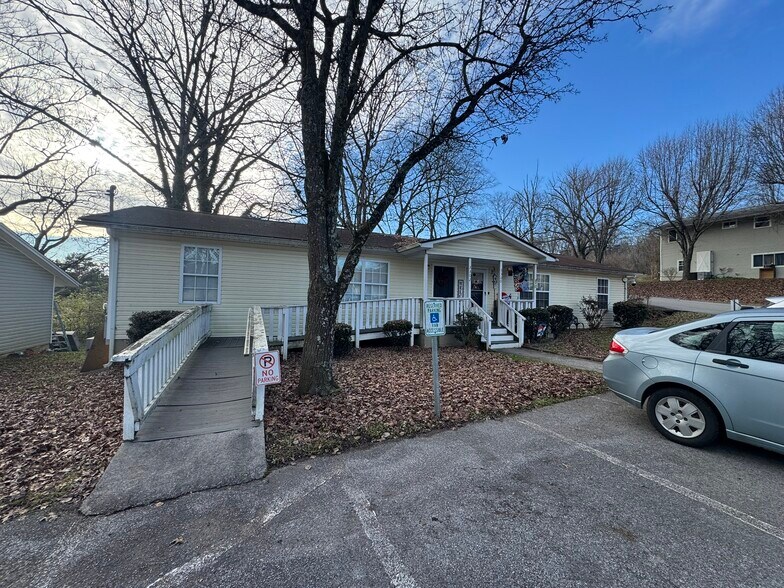 More Photos Of 3300-3374 Valley View Dr, Knoxville Apartments For Sale