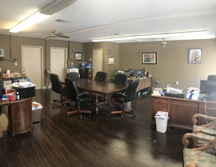 More Photos Of 1115 E Altamonte Dr, Altamonte Springs Storefront Retail Office For Sale