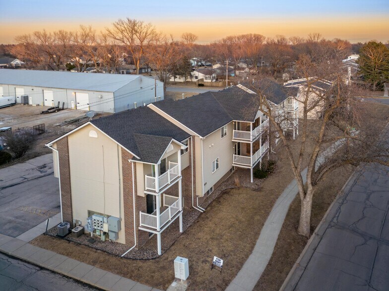 More Photos Of 215 Jewel Dr, Ames Multifamily For Sale