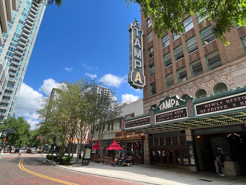 More Photos Of 715 N Franklin St, Tampa Health Club For Lease