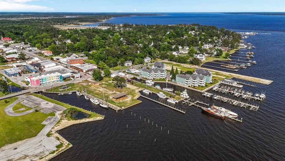 More Photos Of 226 Pamlico St, Belhaven Restaurant For Sale